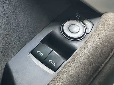 2020 Chevrolet Camaro — photo 27 view