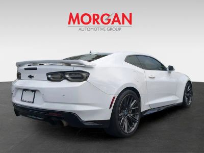 2020 Chevrolet Camaro — detail view