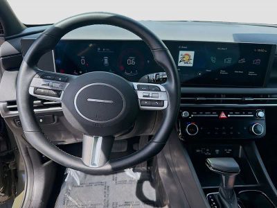 2026 Hyundai Tucson — photo 8 view