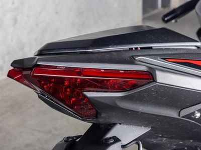 2025 Kawasaki Z500 SE ABS - Photo 12