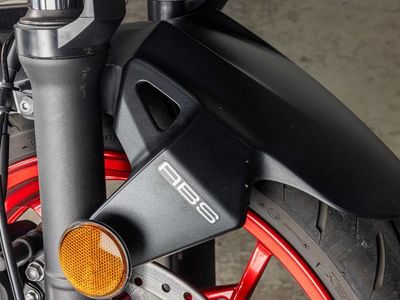 2025 Kawasaki Z500 SE ABS - Photo 5