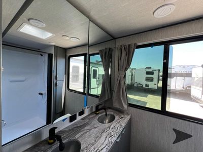 2025 Forest River RV Ozark - Photo 34
