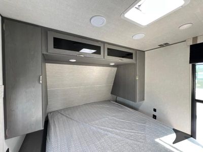 2025 Forest River RV Ozark - Photo 40
