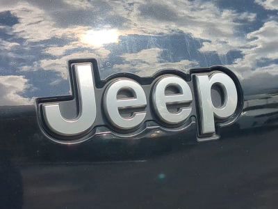 2023 Jeep Grand Cherokee L — photo 13 view