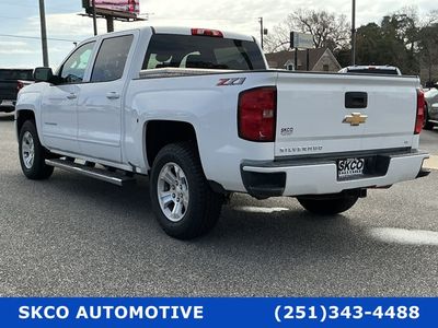 2018 Chevrolet Silverado 1500 4WD - Photo 4