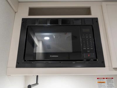2026 Grand Design TRANSCEND ONE - Photo 9