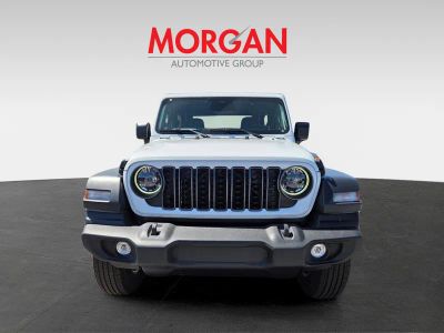 2026 Jeep Wrangler — photo 8 view