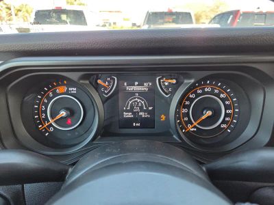 2026 Jeep Wrangler — photo 20 view