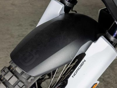 2022 Husqvarna Norden 901 - Photo 10