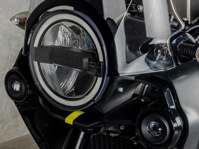 2022 Husqvarna Norden 901 - Photo 11