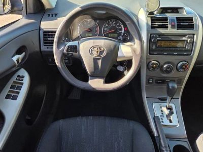 2012 Toyota Corolla — photo 7 view