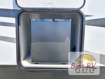 2025 Dutchmen RV Astoria - Photo 9