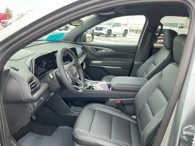 2026 Chevrolet Traverse — photo 10 view