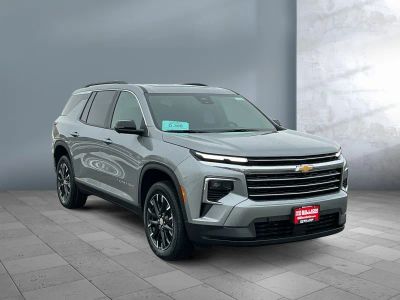 2026 Chevrolet Traverse — photo 8 view