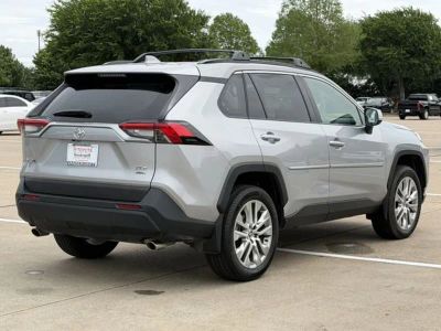 2024 Toyota RAV4 - Photo 4