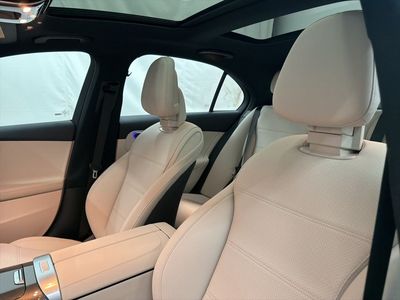 2026 Mercedes-Benz C-Class - Photo 13