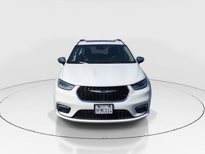 2023 Chrysler Pacifica — side profile view
