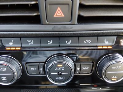 2024 Volkswagen Jetta — photo 17 view