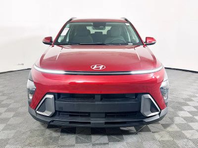 2024 Hyundai Kona — photo 8 view