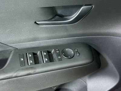 2024 Hyundai Kona — photo 14 view