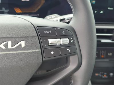 2026 Kia Sportage — photo 32 view