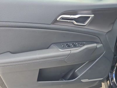 2026 Kia Sportage — photo 18 view