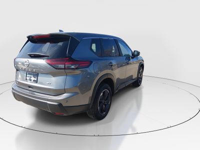 2024 Nissan Rogue - Photo 7