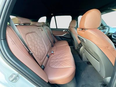 2026 BMW X5 — photo 22 view