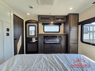 2026 SportTrek Touring Edition STT333VFK - Photo 31