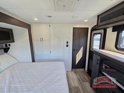 2026 SportTrek Touring Edition STT333VFK - Photo 33