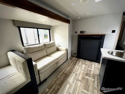 2025 Prime Time Tracer - Photo 6