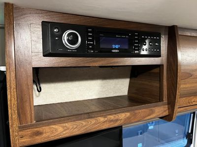 2021 Winnebago TRAVATO - Photo 17