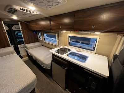 2021 Winnebago TRAVATO - Photo 6