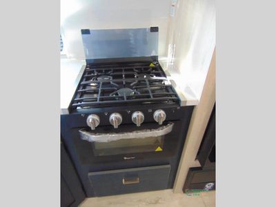 2025 Prime Time RV Avenger LE - Photo 15