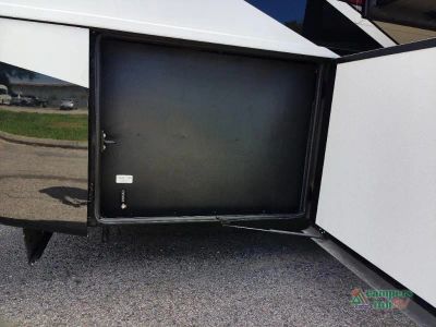 2026 Newmar Grand Star — photo 18 view