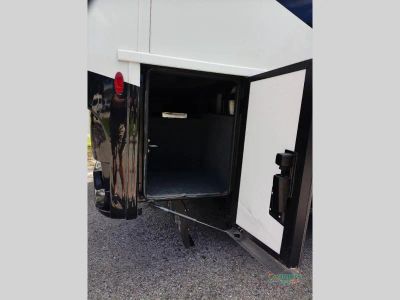 2026 Newmar Grand Star — photo 17 view