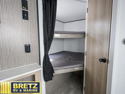 2025 Dutchmen RV Colorado - Photo 12