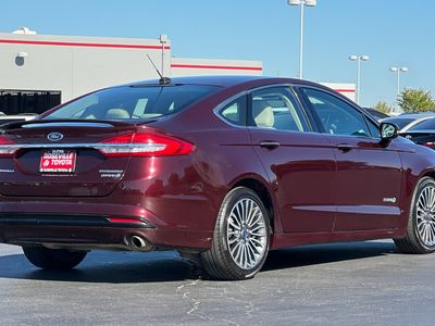 2017 Ford Fusion - Photo 2