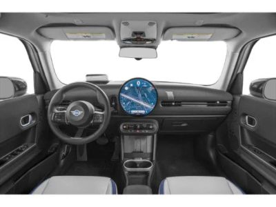 2026 MINI Hardtop 4 Door — photo 7 view