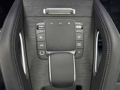 2026 Mercedes-Benz GLE - Photo 18
