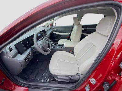 2025 Hyundai Sonata — photo 16 view