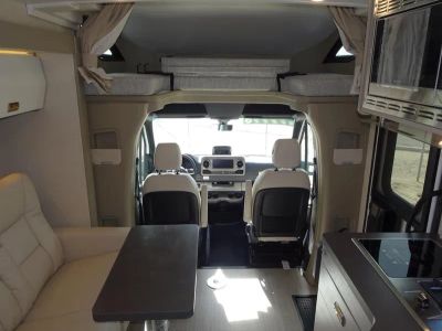 2026 Winnebago NAVION - Photo 3