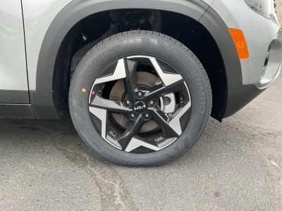 2026 Kia Seltos — photo 16 view