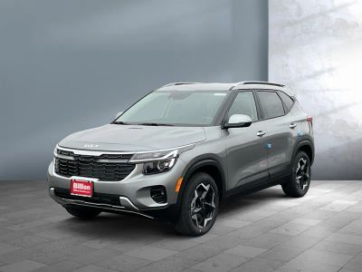 2026 Kia Seltos — front three-quarter view
