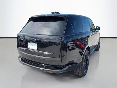 2026 Land Rover Range Rover — detail view