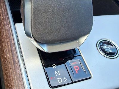 2026 Land Rover Range Rover — photo 30 view