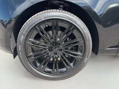 2026 Land Rover Range Rover — photo 43 view