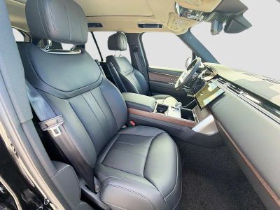 2026 Land Rover Range Rover — photo 16 view