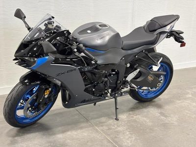 2026 Kawasaki Ninja ZX-6R ABS - Photo 3