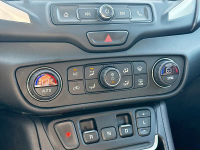 2020 GMC Terrain — photo 31 view